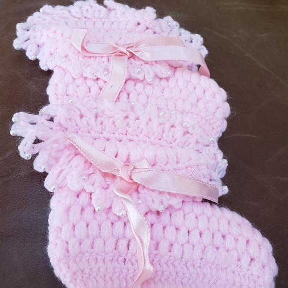 Vintage Handmade Baby Booties - Picture 3 of 3